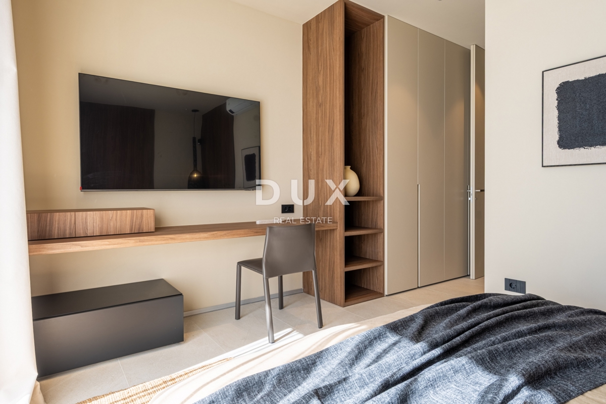 ISTRA, POREČ - Luksuzna hiša z bazenom na robu vasi