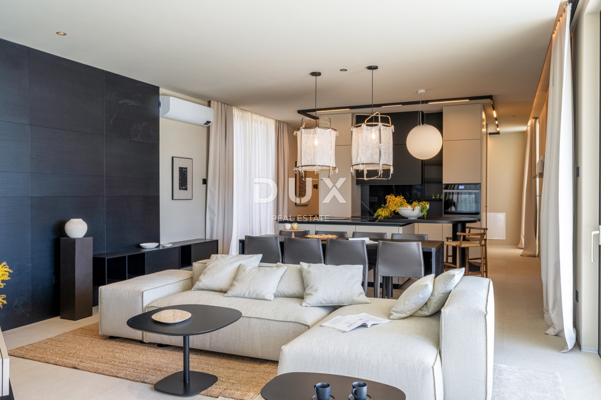 ISTRA, POREČ - Luksuzna hiša z bazenom na robu vasi