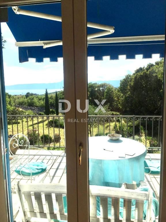 RIJEKA, HRELJIN - samostojna hiša s pogledom na morje in velikim vrtom - priložnost!