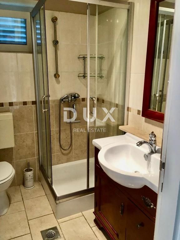 RIJEKA, HRELJIN - samostojna hiša s pogledom na morje in velikim vrtom - priložnost!