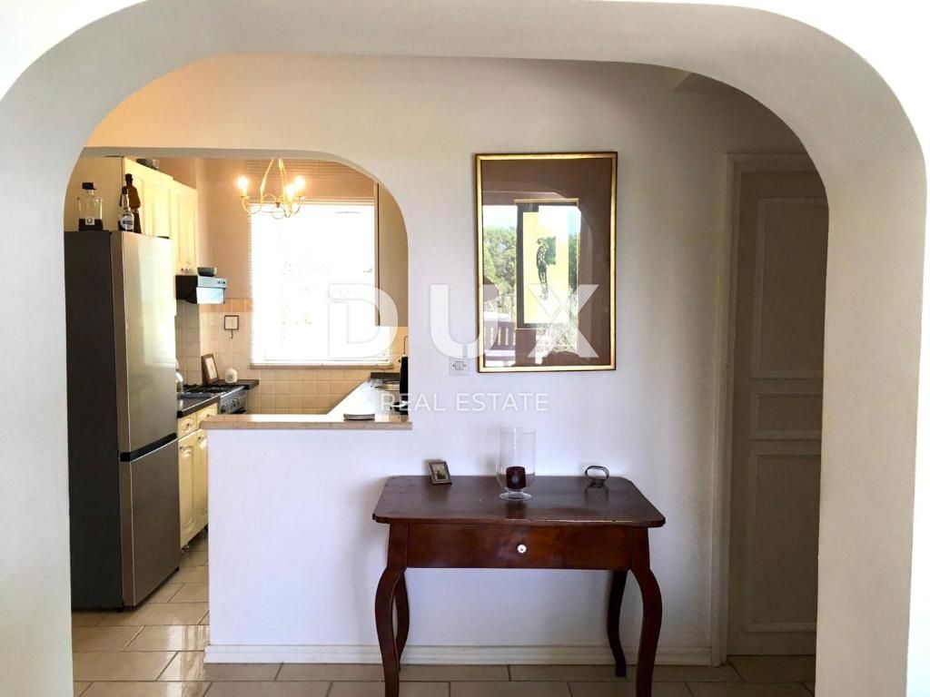 RIJEKA, HRELJIN - samostojna hiša s pogledom na morje in velikim vrtom - priložnost!