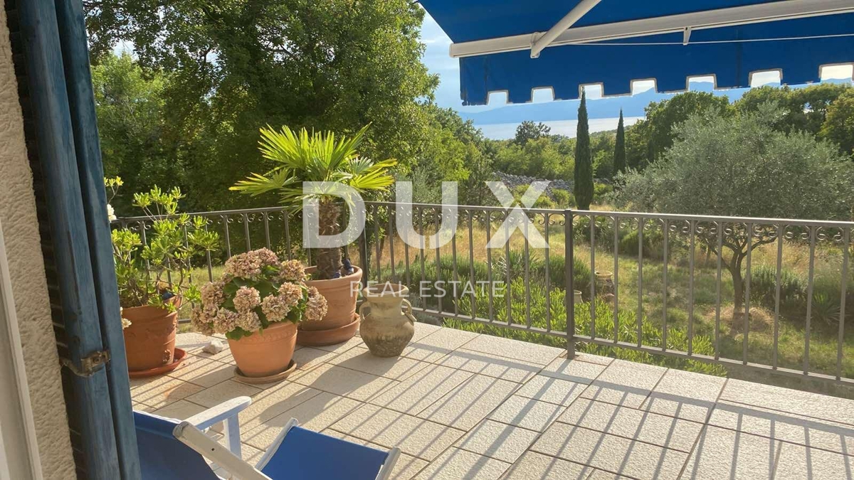 RIJEKA, HRELJIN - samostojna hiša s pogledom na morje in velikim vrtom - priložnost!