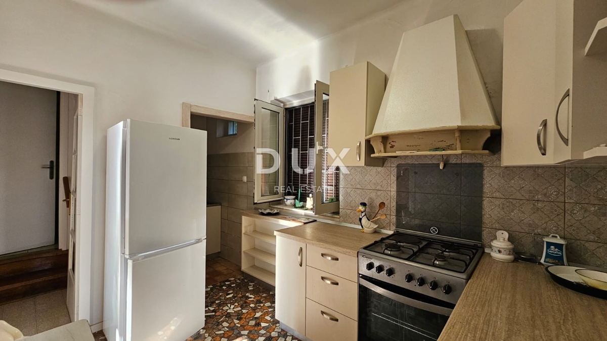 OPATIJA, LOVRAN - Hiša z dušo, med morjem in Učko, 170m2