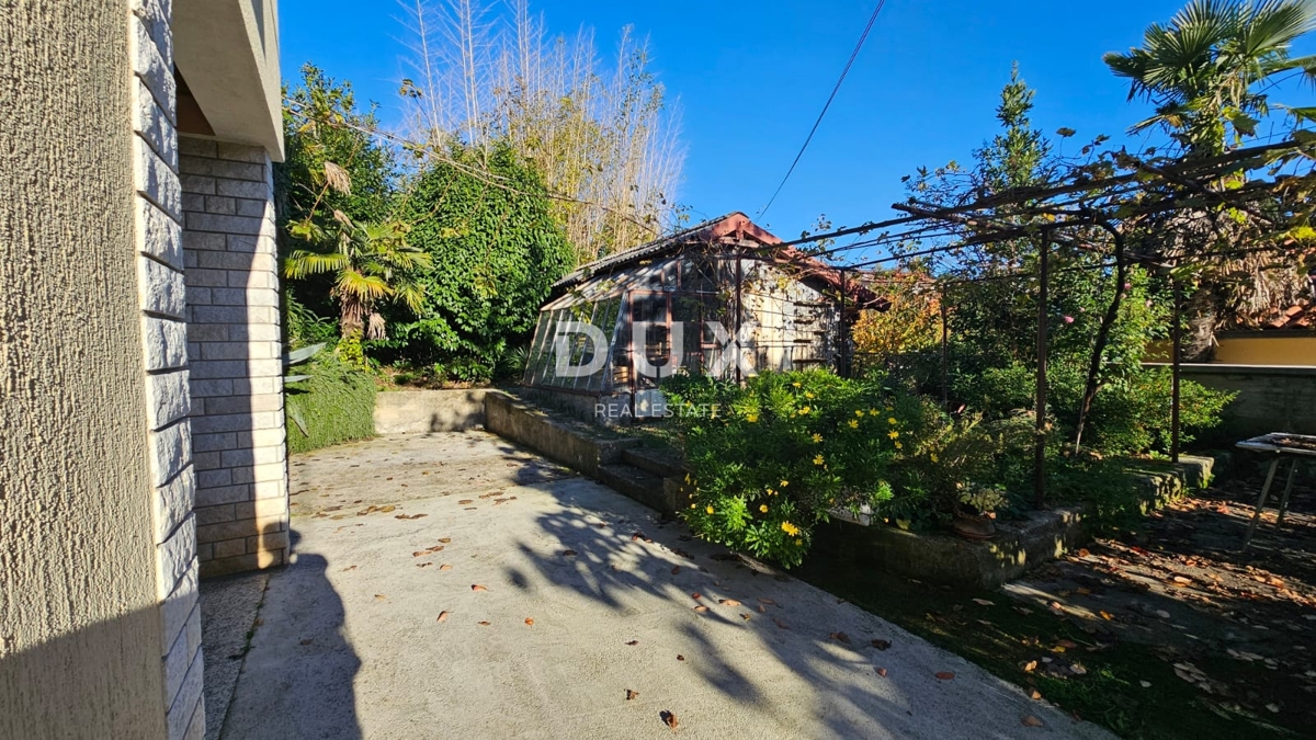 OPATIJA, LOVRAN - Hiša z dušo, med morjem in Učko, 170m2