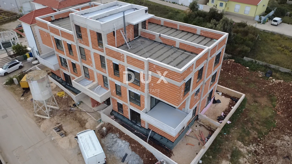 ZADAR, BIBINJE - Dvosobno stanovanje z vrtom na atraktivni lokaciji S1