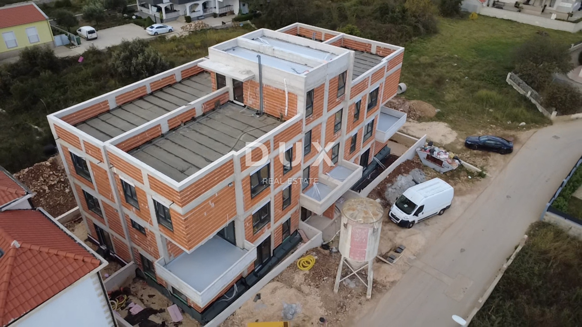 ZADAR, BIBINJE - Dvosobno stanovanje z vrtom na atraktivni lokaciji S1