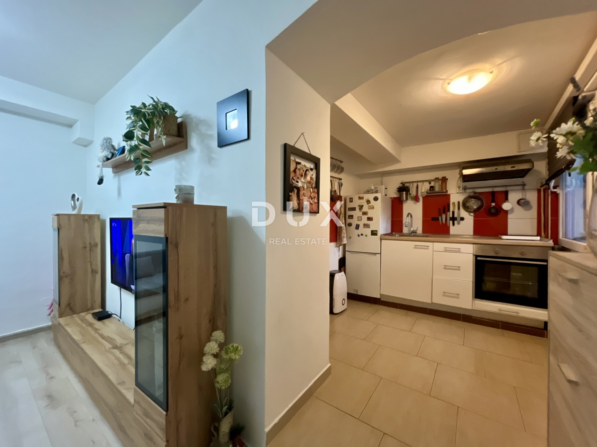 MATULJI - Očarljivo stanovanje na odlični lokaciji