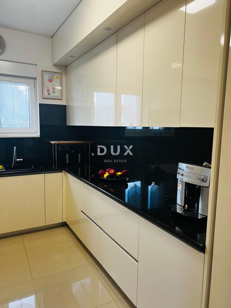 RIJEKA, ZAMET - novogradnja, dvonadstropna hiša z garažo in vrtom, znižana cena!