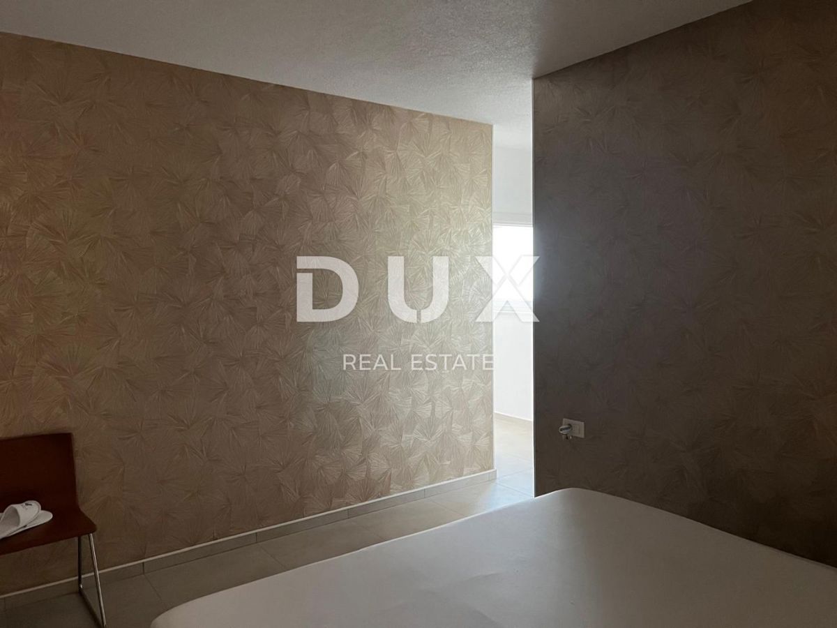 RIJEKA, ZAMET - novogradnja, dvonadstropna hiša z garažo in vrtom, znižana cena!