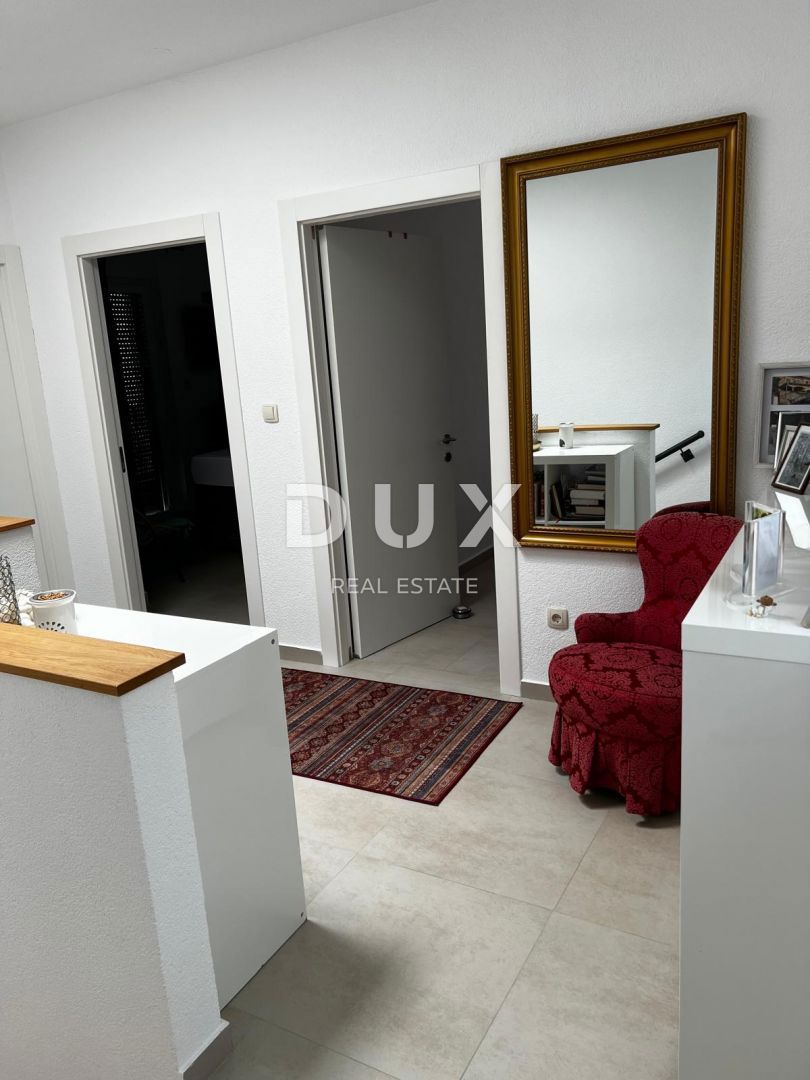 RIJEKA, ZAMET - novogradnja, dvonadstropna hiša z garažo in vrtom, znižana cena!