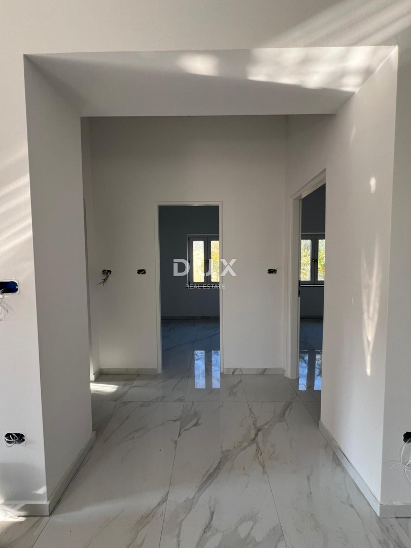 ISTRA, POREČ - Prostorno prenovljeno stanovanje z vrtom!