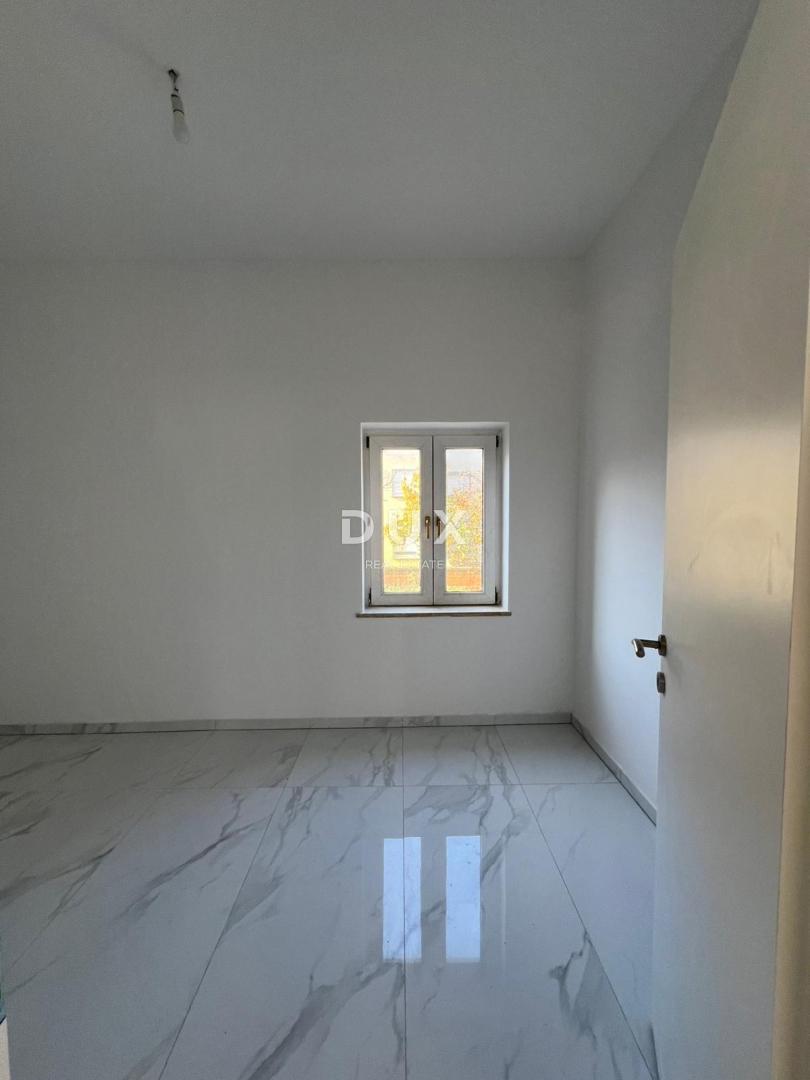 ISTRA, POREČ - Prostorno prenovljeno stanovanje z vrtom!