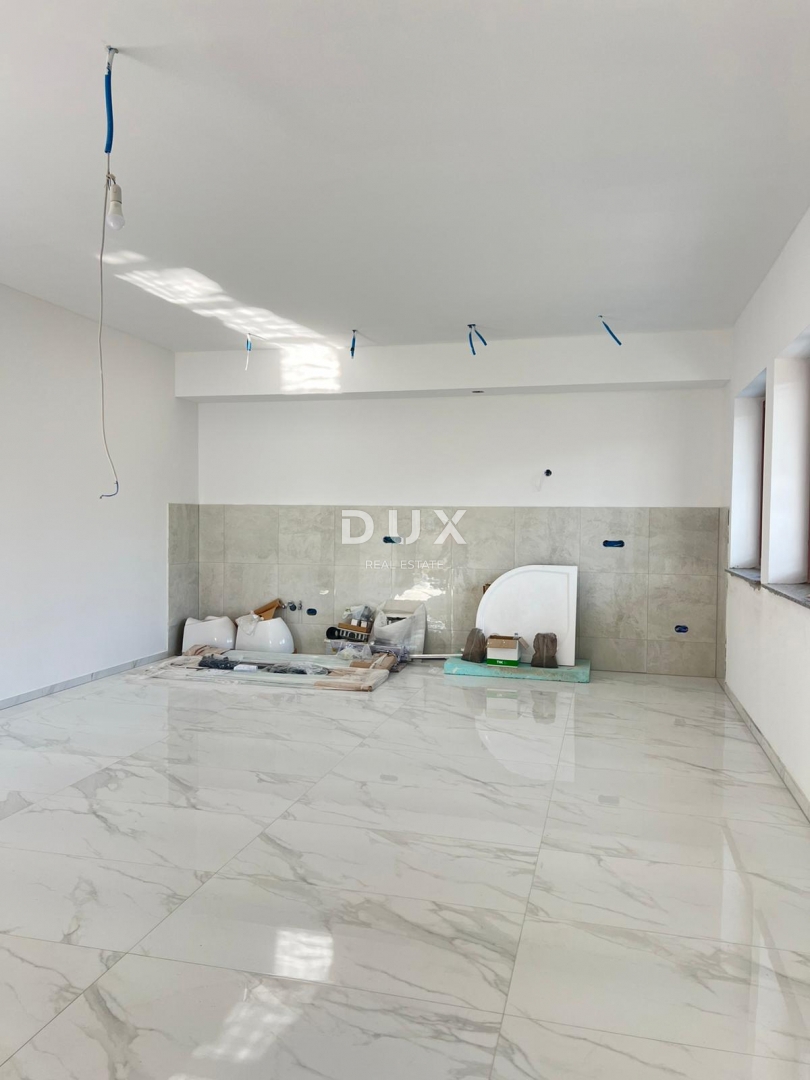 ISTRA, POREČ - Prostorno prenovljeno stanovanje z vrtom!