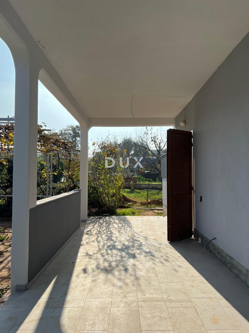 ISTRA, POREČ - Prostorno prenovljeno stanovanje z vrtom!