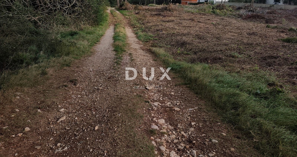 Zemljišče Medulin, 568m2