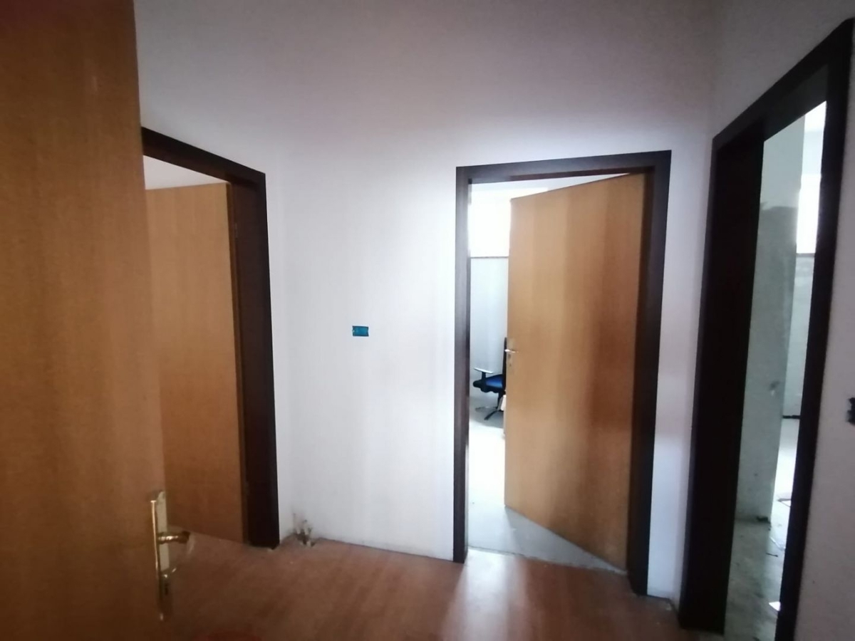 ISTRA, PULA - Stanovanje v pritličju 100m2!