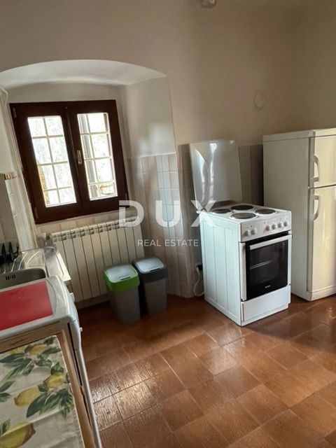 OPATIJA, POBRI - Vila iz leta 1886 s kamnitimi starinami