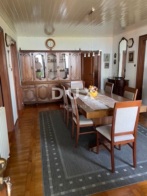 OPATIJA, POBRI - Vila iz leta 1886 s kamnitimi starinami