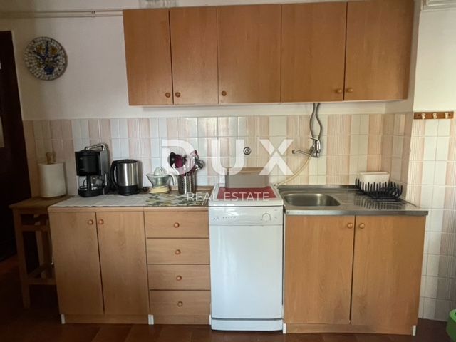 OPATIJA, POBRI - Vila iz leta 1886 s kamnitimi starinami