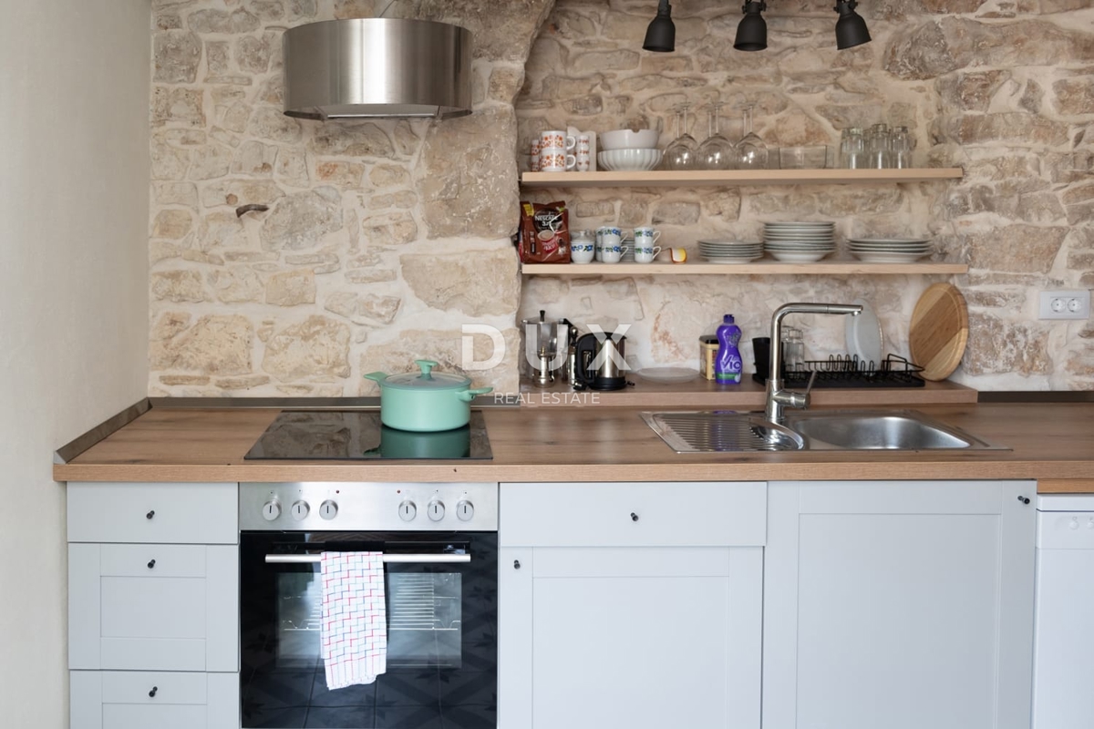 Hiša Svetvinčenat, 60m2