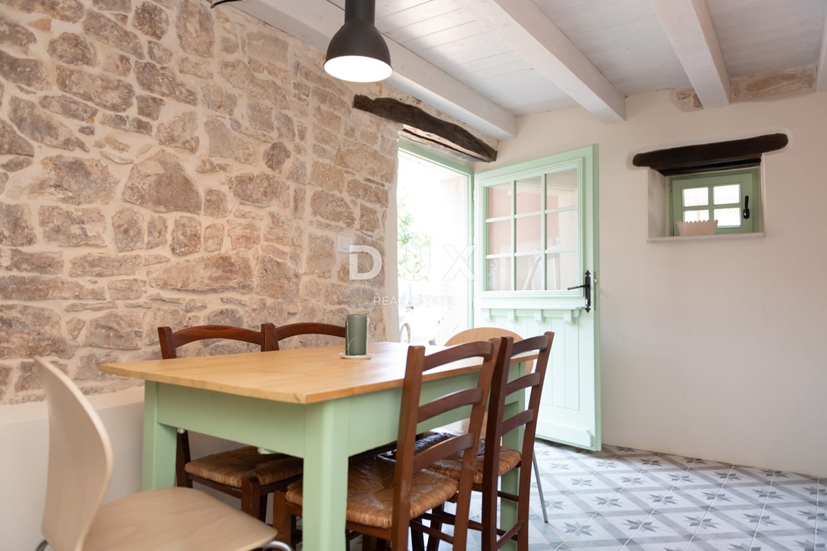 Hiša Svetvinčenat, 60m2