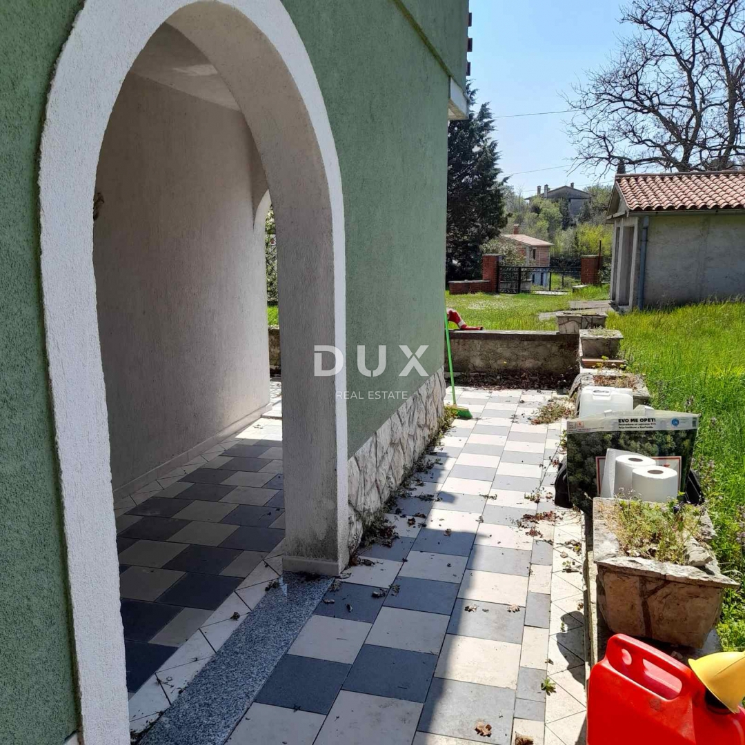 ISTRA, LABIN - samostojna hiša z garažo in gospodarskim poslopjem