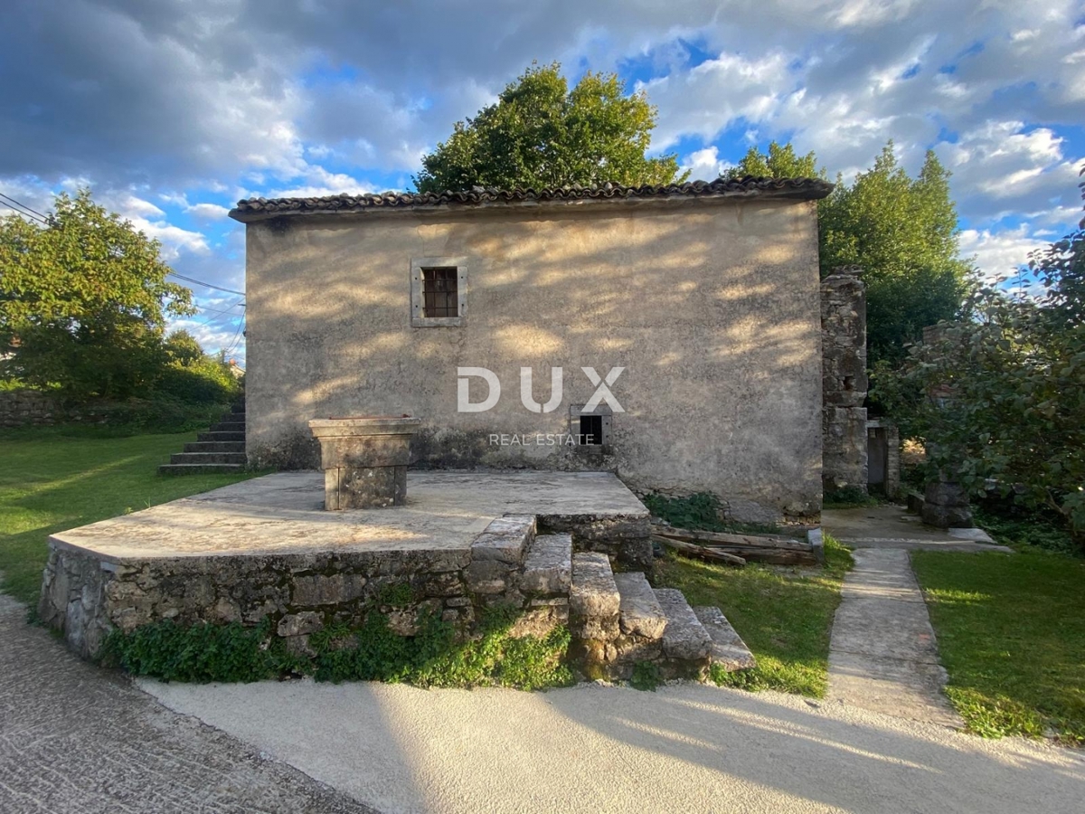 RIJEKA, KASTAV - samostojna hiša in dvoriščni objekt + 761 m2 vrta! PRILOŽNOST!