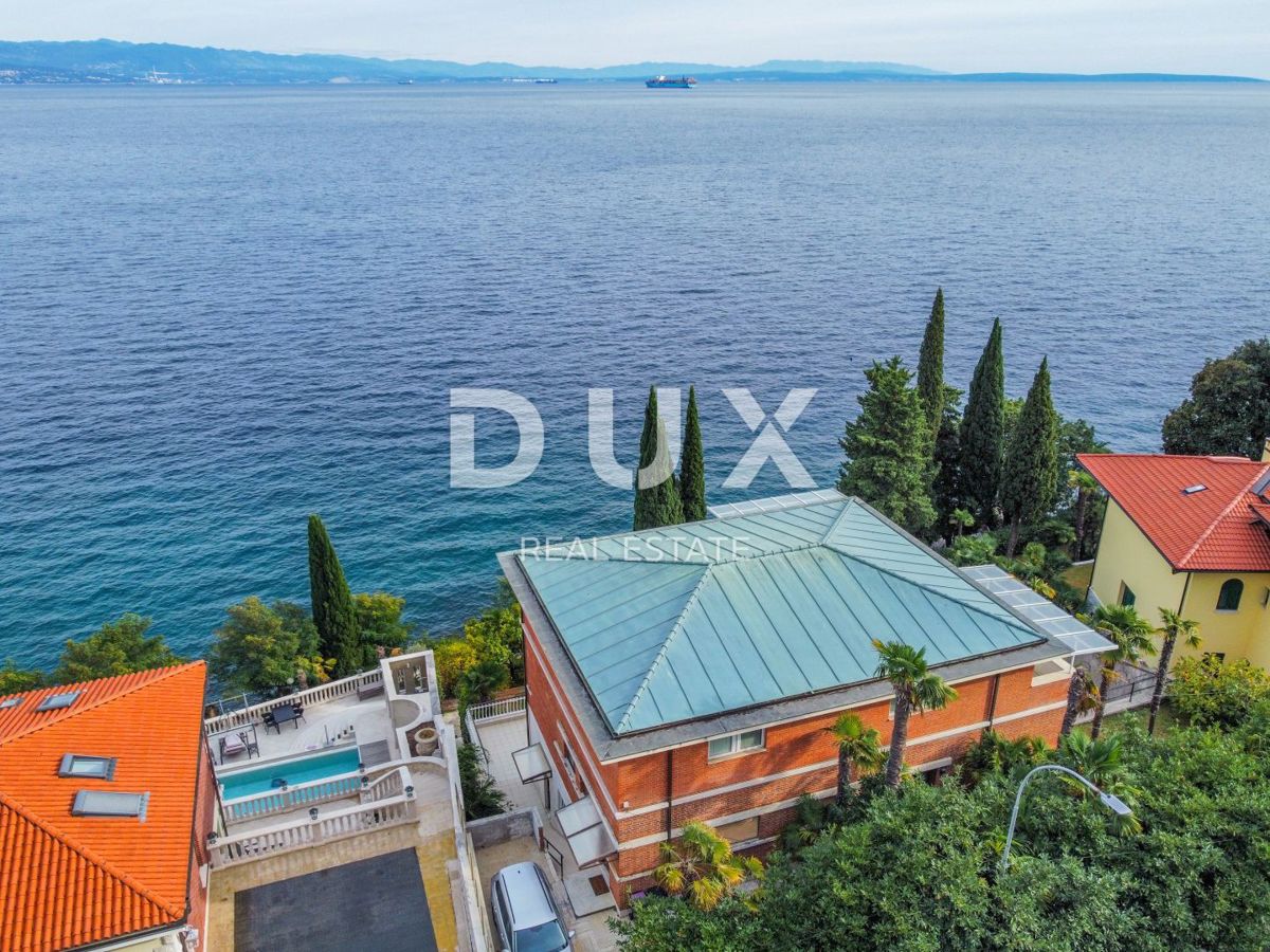 OPATIJA, CENTER - vila prva vrsta ob morju v bližini centra Opatije