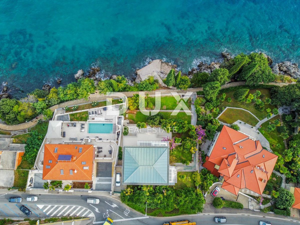 OPATIJA, CENTER - vila prva vrsta ob morju v bližini centra Opatije