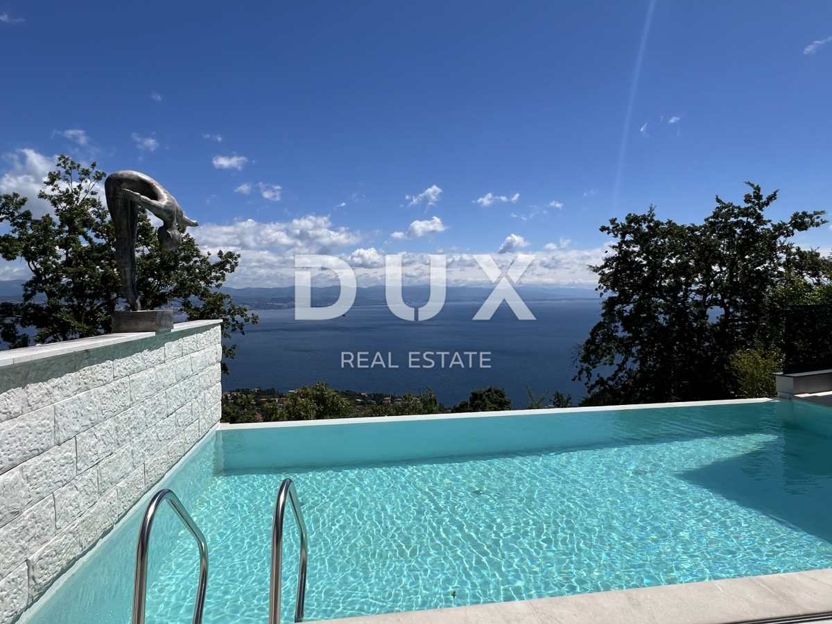 OPATIJA, LOVRAN – ekskluzivno stanovanje s panoramskim razgledom in bazenom