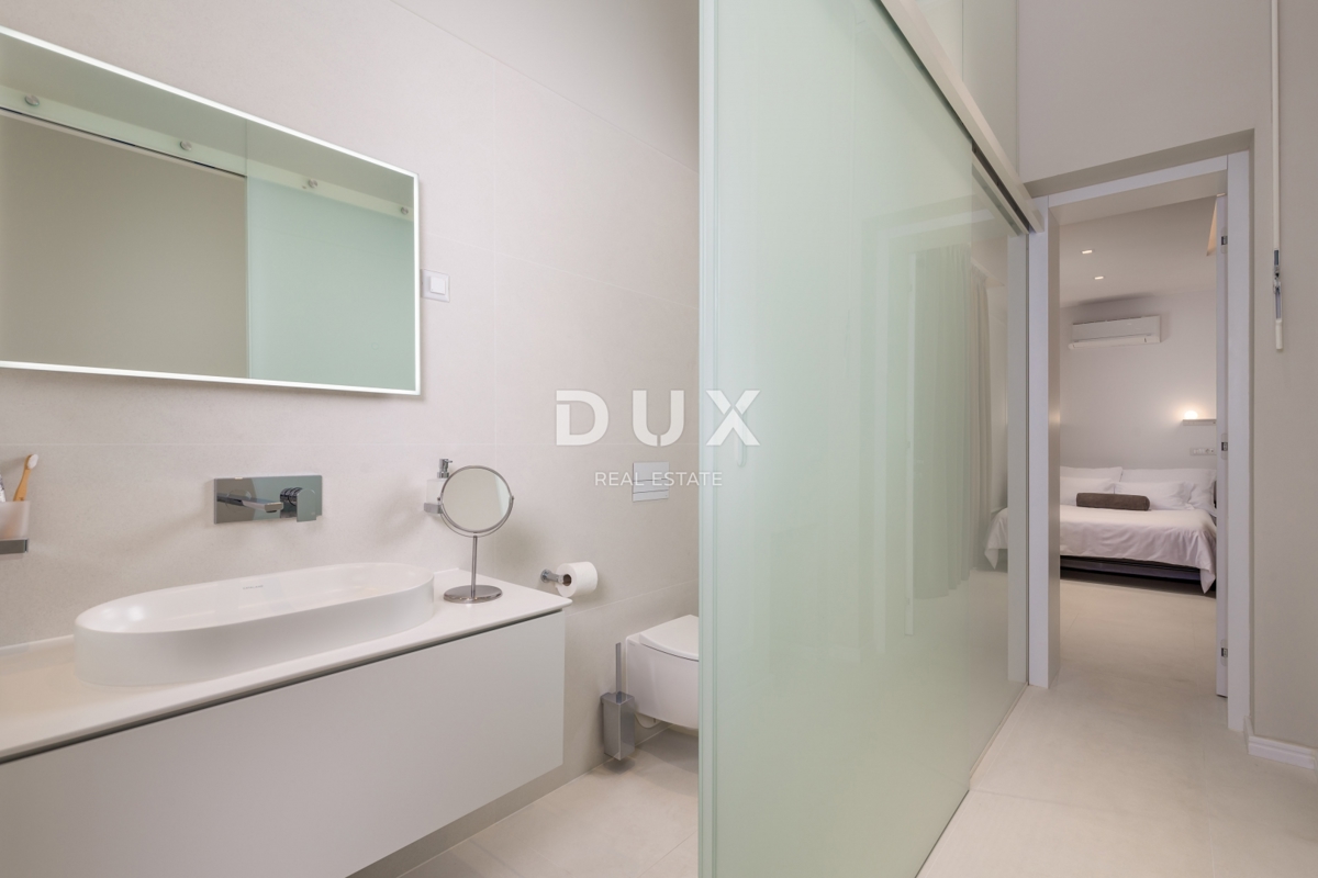 OPATIJA, CENTER - edinstveno stanovanje velikosti 90 m2, mojstrovina avstro-ogrske arhitekture v središču Opatije