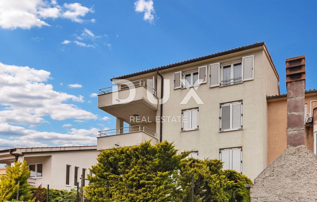 ISTRA, PULA, NOVA VERUDA - Dvoetažno stanovanje na iskani lokaciji