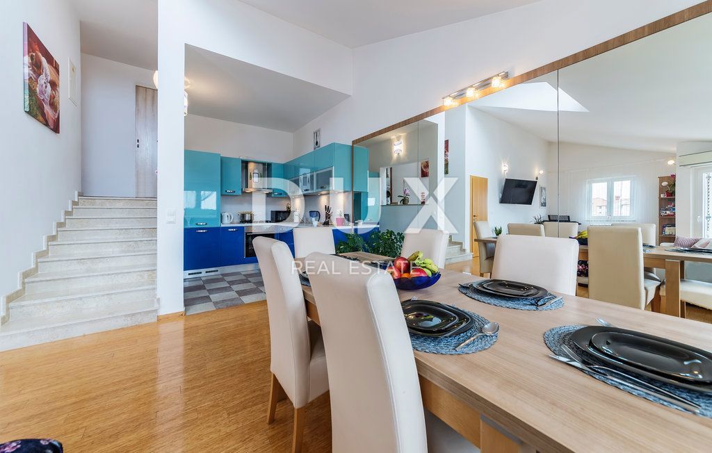 ISTRA, PULA, NOVA VERUDA - Dvoetažno stanovanje na iskani lokaciji