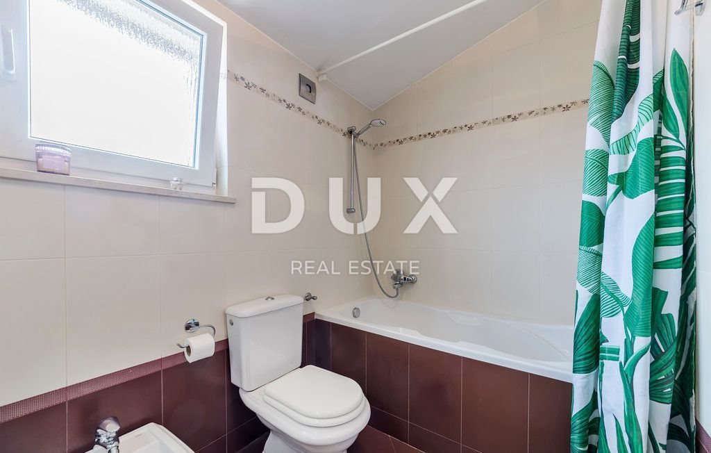 ISTRA, PULA, NOVA VERUDA - Dvoetažno stanovanje na iskani lokaciji