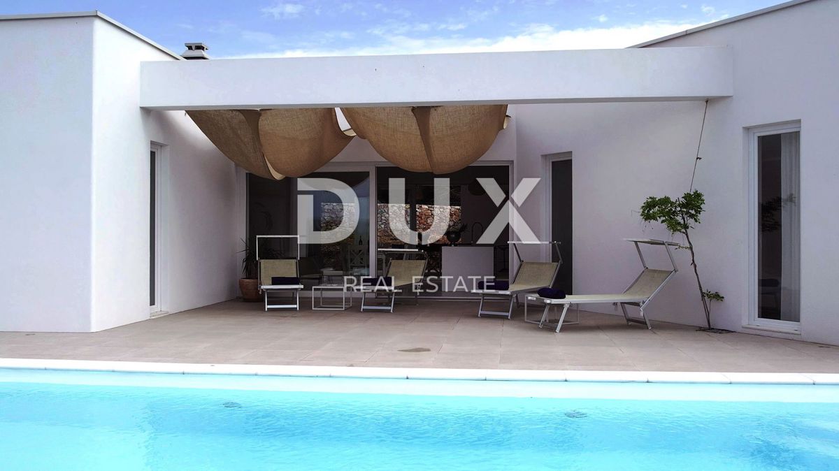 OTOK KRK, LINARDIĆI - Luksuzna moderna enonadstropna hiša z bazenom in pogledom na morje