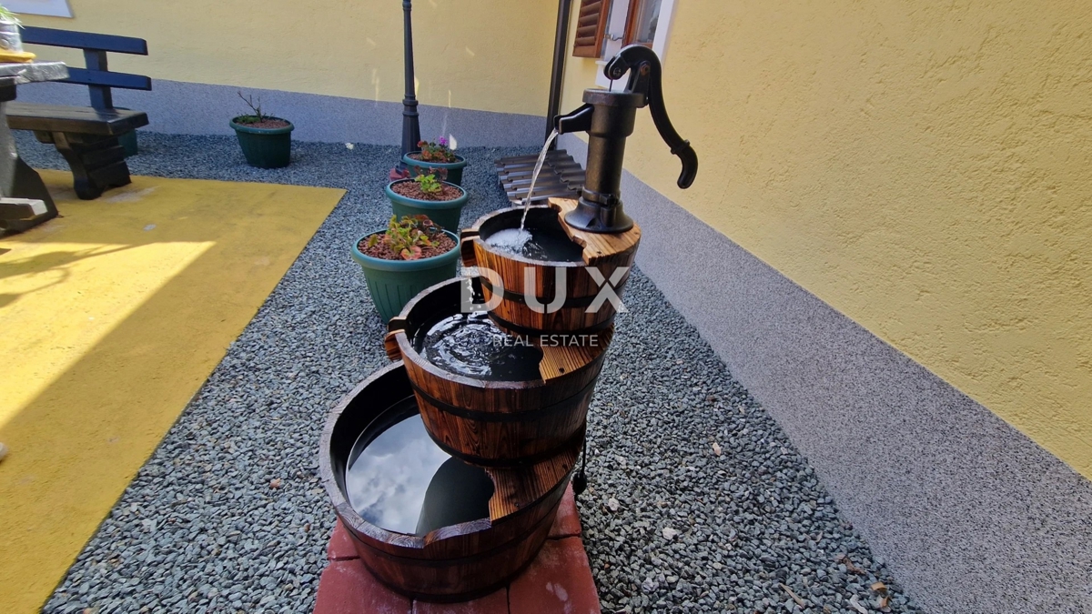 GORSKI KOTAR, VRATA - Topla gorska koča v osrčju narave, 260 m2