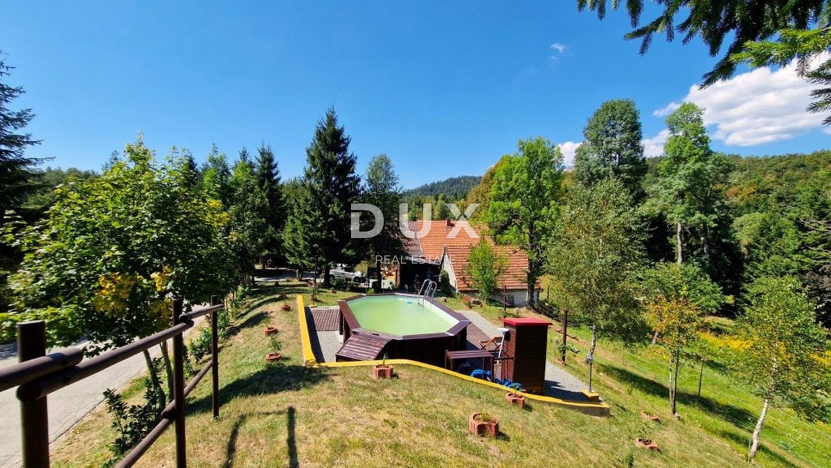 GORSKI KOTAR, VRATA - Topla gorska koča v osrčju narave, 260 m2