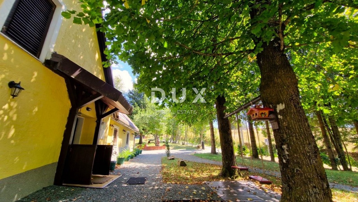 GORSKI KOTAR, VRATA - Topla gorska koča v osrčju narave, 260 m2