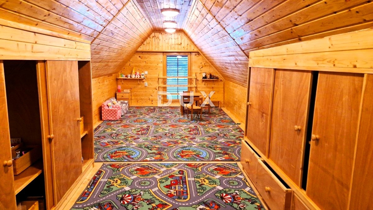 GORSKI KOTAR, VRATA - Topla gorska koča v osrčju narave, 260 m2