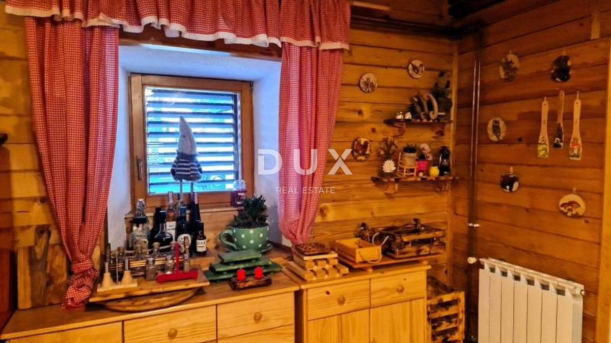GORSKI KOTAR, VRATA - Topla gorska koča v osrčju narave, 260 m2