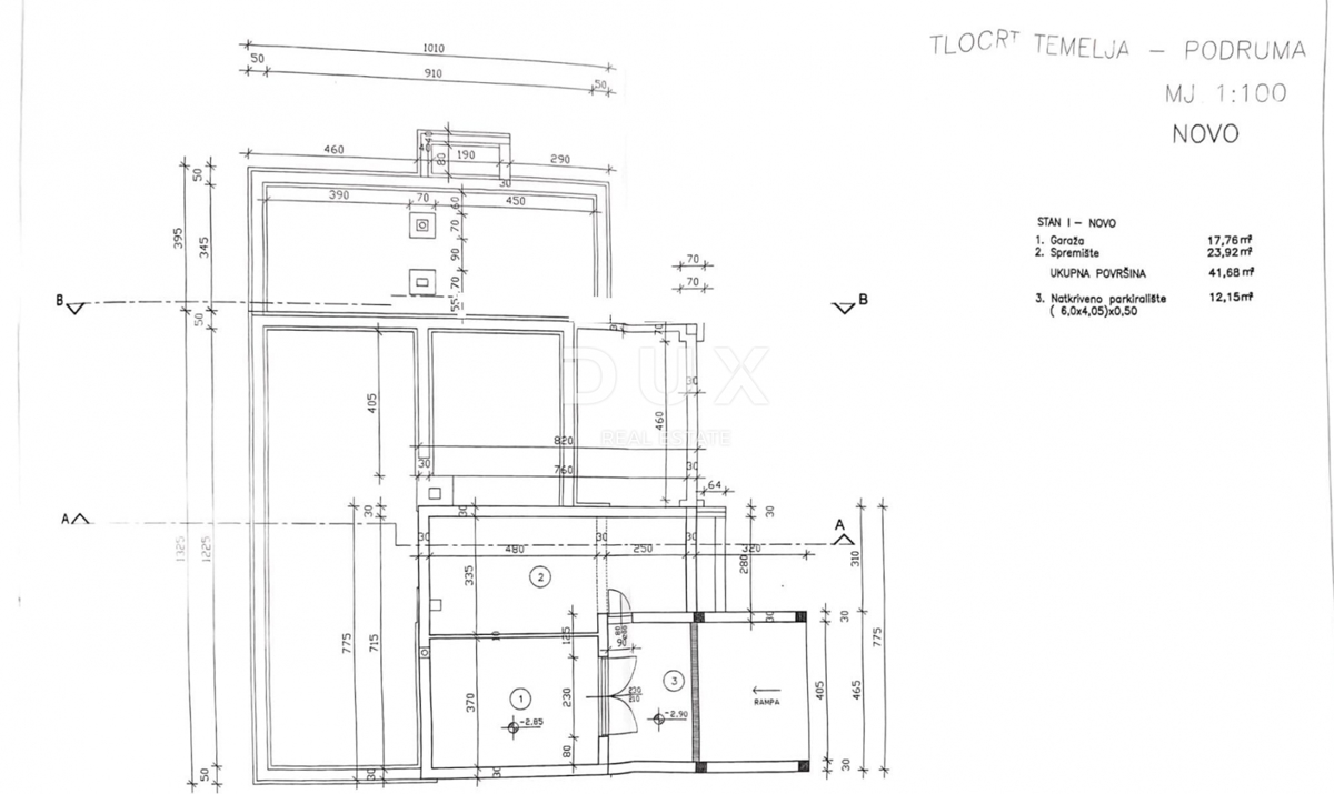ISTRA, UMAG - Samostojna hiša z dvema ločenima stanovanjema, garažo in vrtom