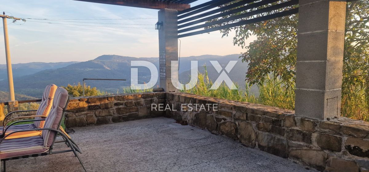 ISTRA, MOTOVUN - Veliko posestvo 170.000 m2, najlepši razgled v Istri - jezero Butoniga, Učka, Ćićarija, Motovun in Motovunski gozd tartufov!