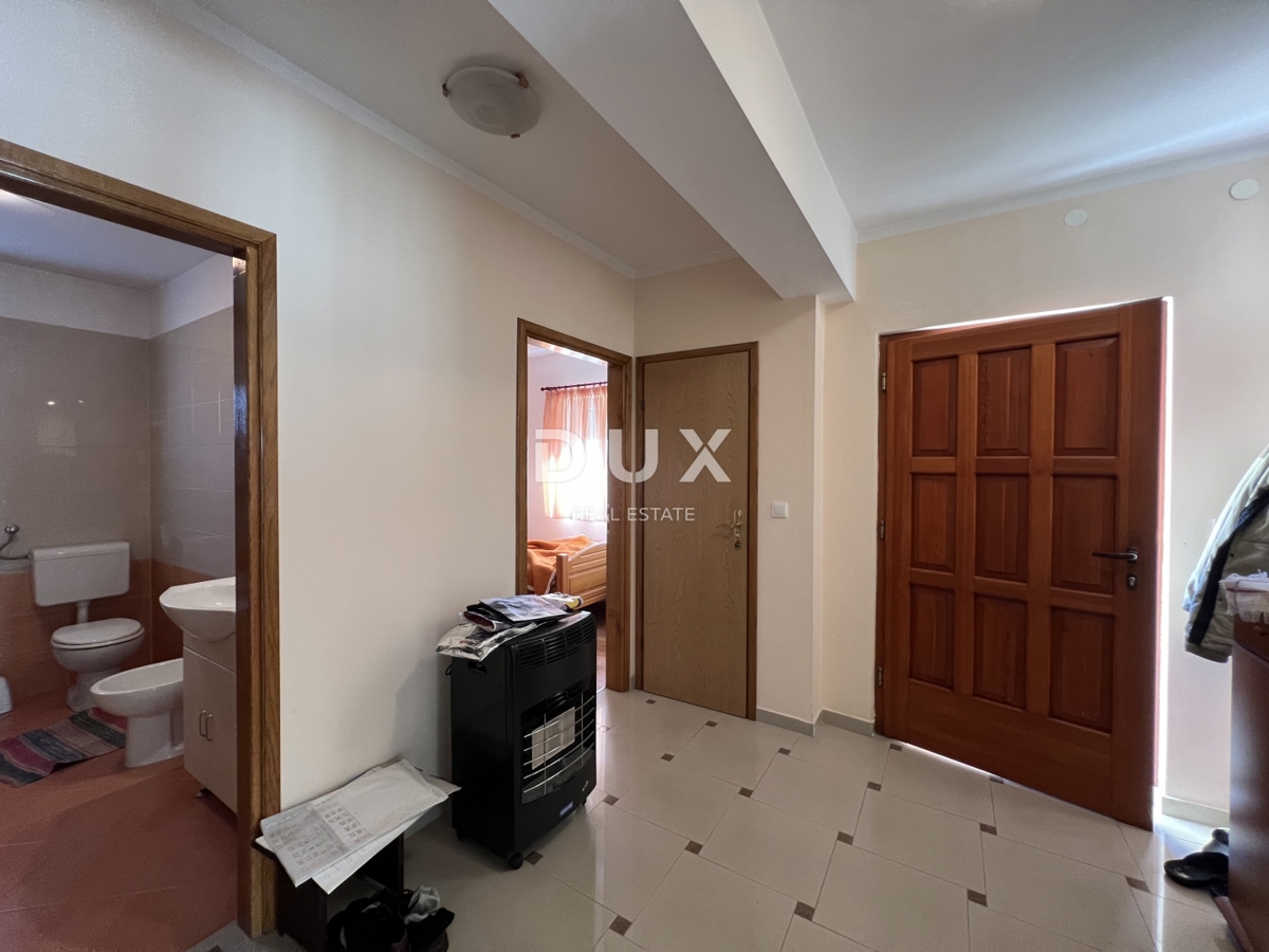 MARINIĆI, VIŠKOVO – Dvojček, stanovanjsko-poslovni objekt z investicijskim potencialom