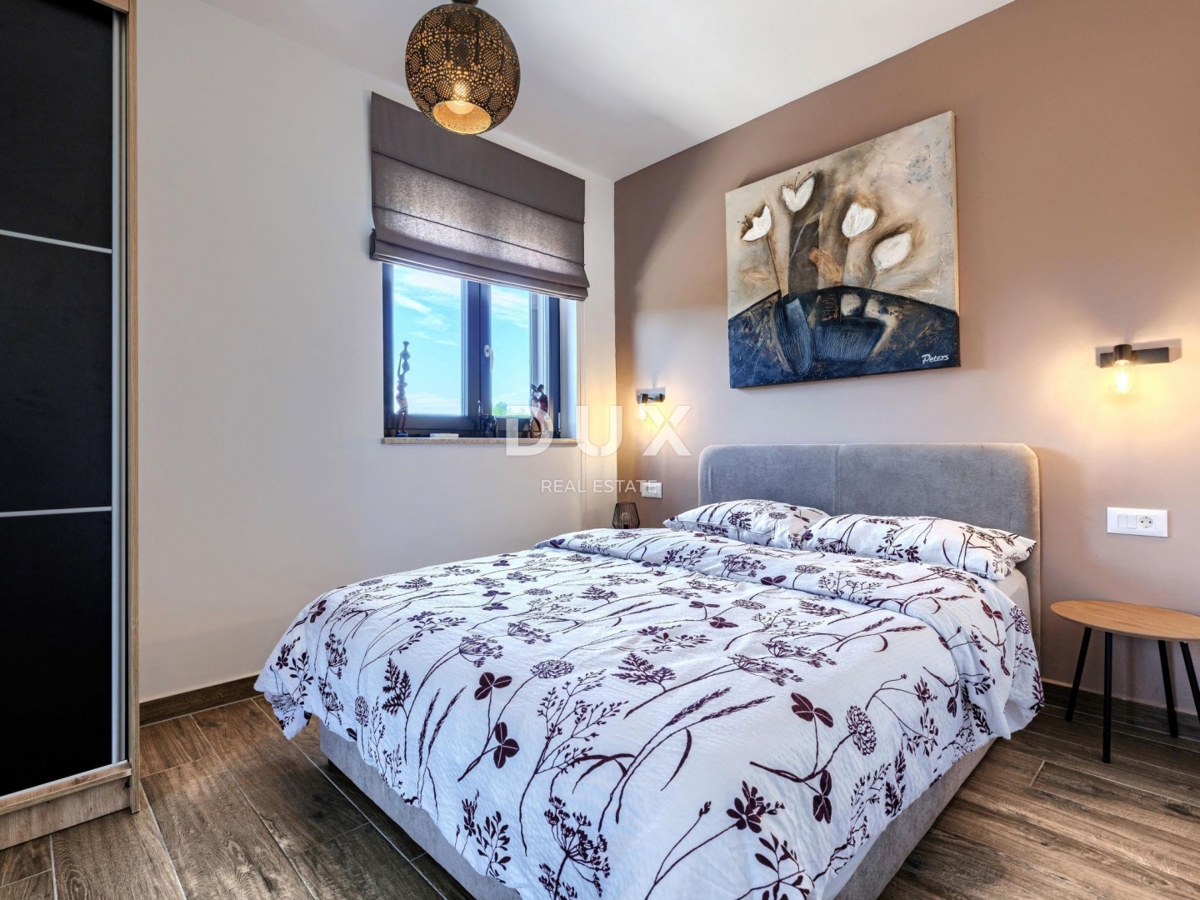 ISTRA, LABIN - Očarljiva hiša z bazenom v mirnem okolju