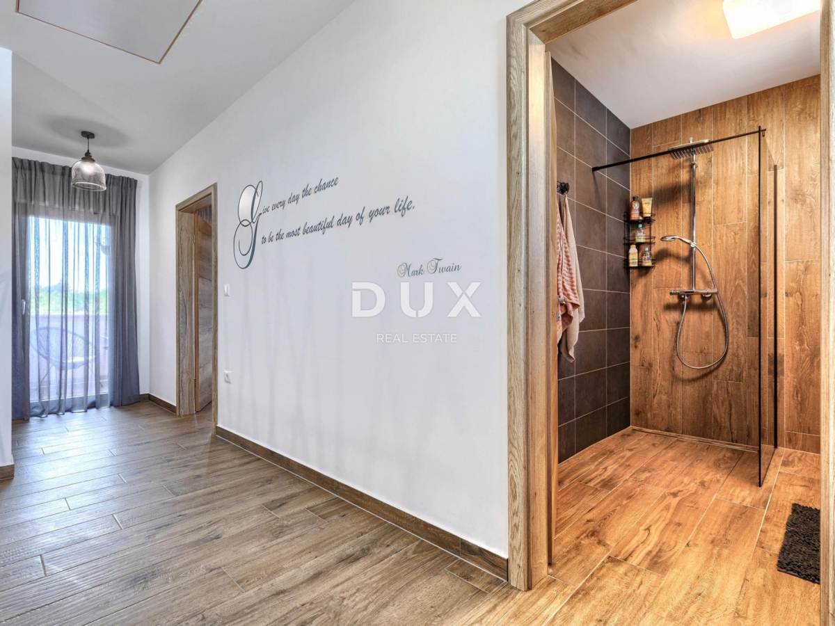 ISTRA, LABIN - Očarljiva hiša z bazenom v mirnem okolju