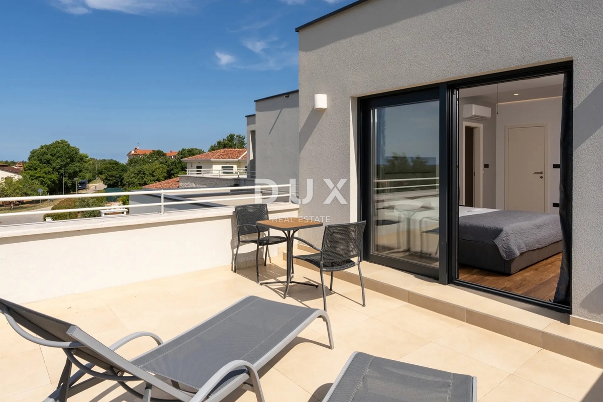 ISTRA, POREČ - Moderna hiša z bazenom