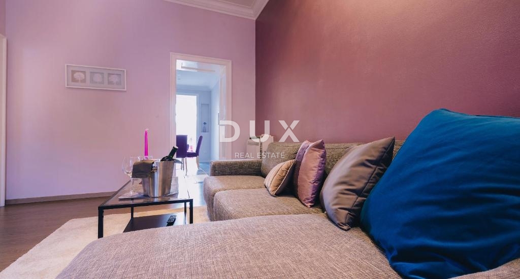 ISTRA, PULA - Stanovanje v središču mesta za dolgoročni najem! Na voljo od 01.10.!