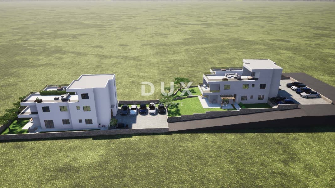 TRIBUNJ, SOVLJA - Apartma s strešno teraso v bližini plaže, pogled na morje