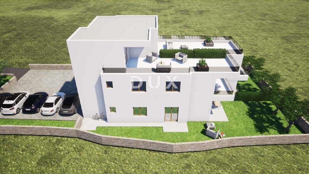 TRIBUNJ, SOVLJA - Apartma s strešno teraso v bližini plaže, pogled na morje