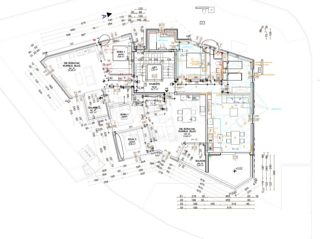 OPATIJA, CENTER - večje stanovanje v luksuzni novogradnji z razgledom in garažo, le 200m od Lungomare